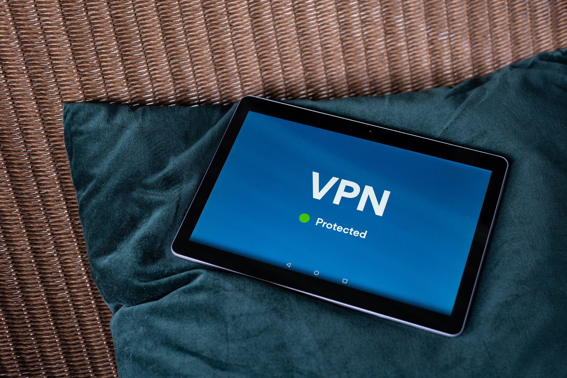 Support image depicting VPN to Improve Access Controls for Remote Working 